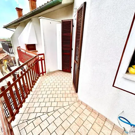 Apartament Bilo Adriano, Marcelli