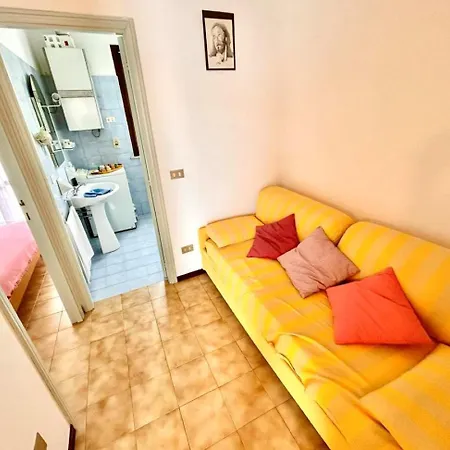 Bilo Adriano, Apartament *